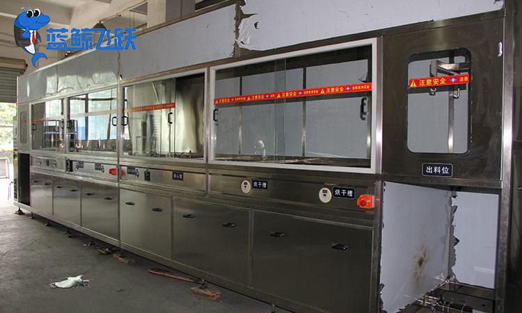 超声波清洗技术：提升电子元件可靠性与寿命的关键工具